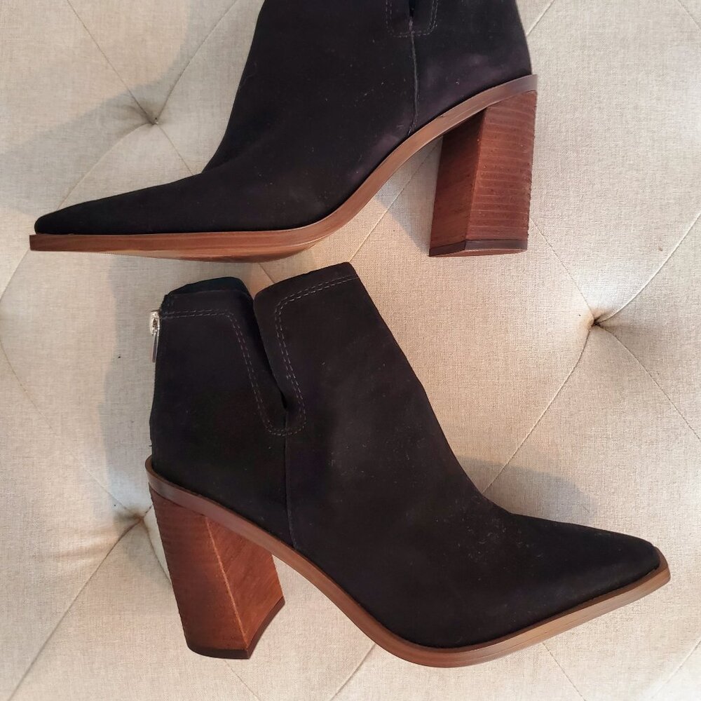 Vince Camuto Welland Bootie Black Suede 9.5